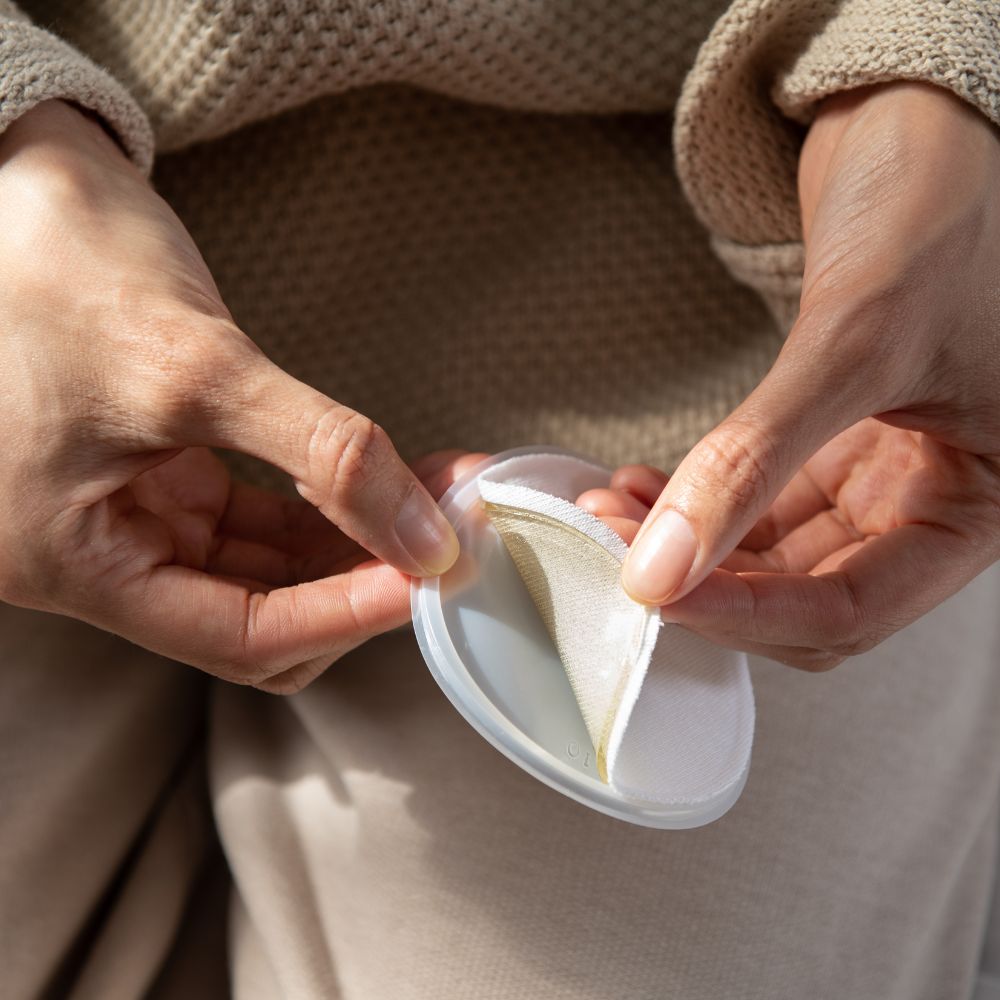 lansinoh_soothies_gel_pads_2_1.jpg