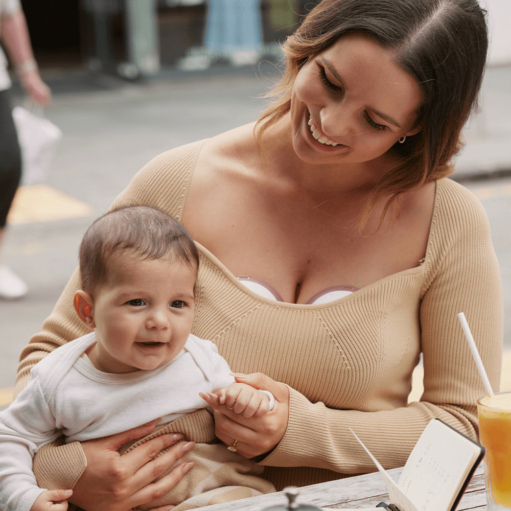 momcozy_m6_hands-free_breast_pump_11.png