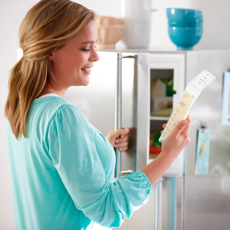 philips_milk_storage_bags_lifestyle1.jpg